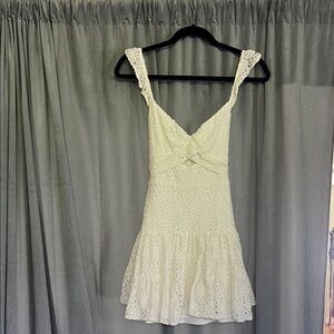 Cotton Candy White Lace V-Neck Sleeveless Mini Dress